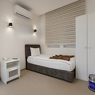 Marine Point Hotel