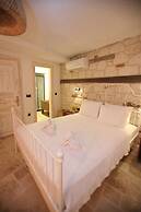 Thera Alaçatı Otel