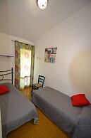 Comfy Flat With Shared Pool
