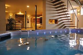 Maas en Waal Wellness & Suites