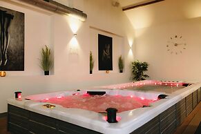 Maas en Waal Wellness & Suites
