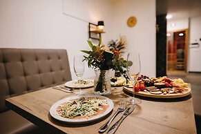 Maas en Waal Wellness & Suites
