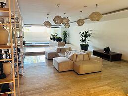 MARINA CONDO CORAZON