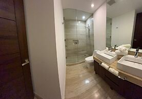 MARINA CONDO CORAZON