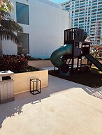 MARINA CONDO CORAZON