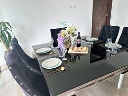 MARINA CONDO CORAZON