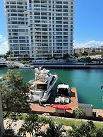 MARINA CONDO CORAZON