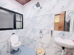 Hotel Hira Palace