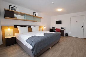 Check-Inn Hotel - Offenbach