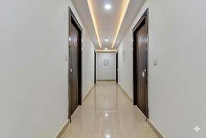 Hotel Sai Crystal