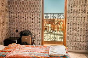 Asafar Apartments & Hostel
