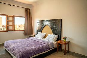 Asafar Apartments & Hostel