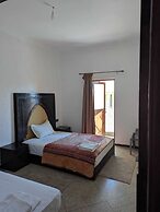 Asafar Apartments & Hostel