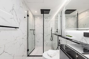 Harmony by TropicLook | Pool & Gym Access | Rawai