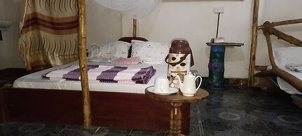Jungle Lodge & Camping site