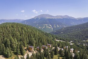 Superior Chalet mit Sauna & Hot Tub