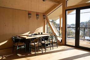Premium Chalet With Sauna & Hot Tub
