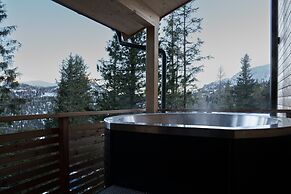 Premium Chalet With Sauna & Hot Tub