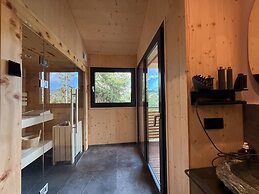 Premium Chalet With Sauna & Hot Tub