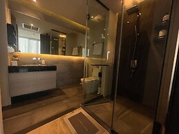Sea View Beach Front - Rare Gem At Pattaya