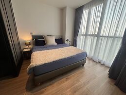 Sea View Beach Front - Rare Gem At Pattaya