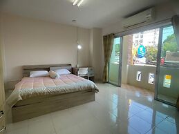 Rawai cozy hostel