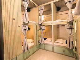 Bunkyard Hostel