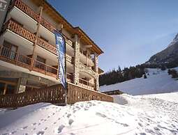 Wellness Hub for Three Guests
