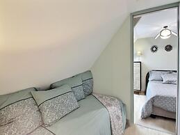 Stunning Holiday Cottage in Neulliac