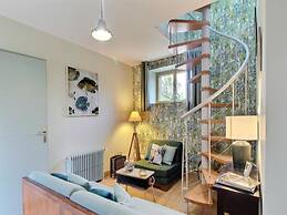 Stunning Holiday Cottage in Neulliac