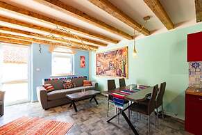Comfortable Mexican-style Holiday Home