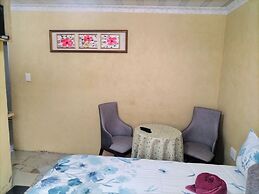 Lethabo Mountain View Guest House Cheap