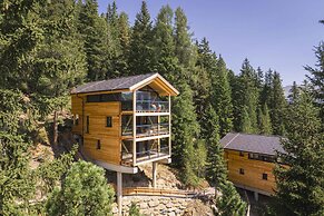 Deluxe Chalet With Sauna & hot tub