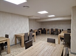 PALOMERAS Coliving & Coworking