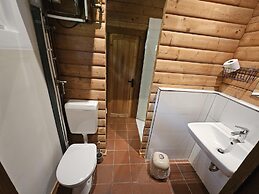 Bernsteinsee Home and Ferien Forest Chalet