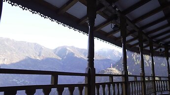 Saalak Suites On HIlltop