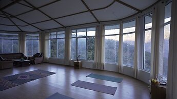 Saalak Suites On HIlltop