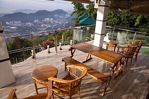 Hickory Penang Hill