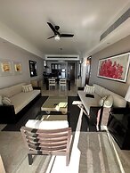 Grand Mayan 1 BR Master Suite