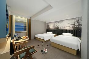 LanYu Hotel