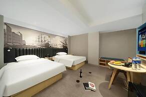 LanYu Hotel