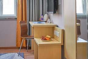 LanYu Hotel