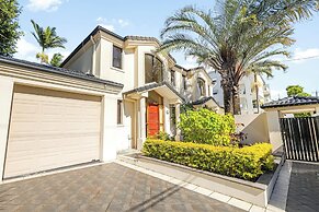 Coastal Holiday Home - Bradford 10