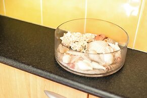 Coastal Holiday Home - Bradford 10