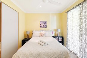 Coastal Holiday Home - Bradford 10