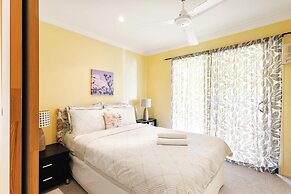Coastal Holiday Home - Bradford 10
