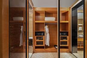 King Maker Grand Hotel