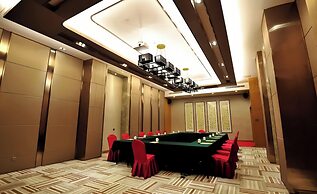 King Maker Grand Hotel