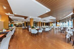 King Maker Grand Hotel