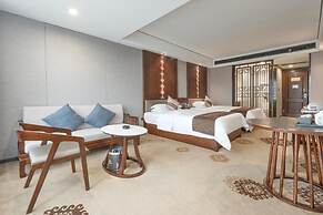The Sky Gate Hotel
